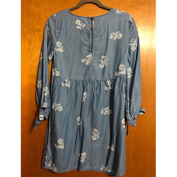 Old Navy Chambray Half Sleeve Flower Dress Sz. XS - Picture 2 of 6